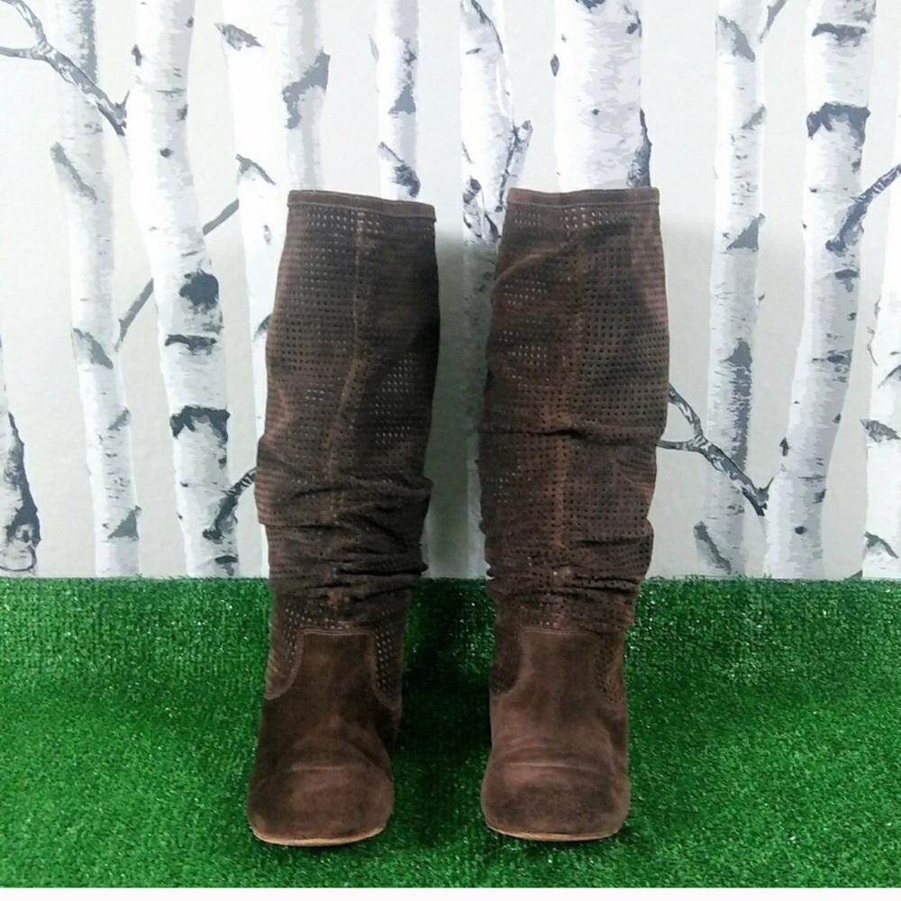 Tall flat UGG boots